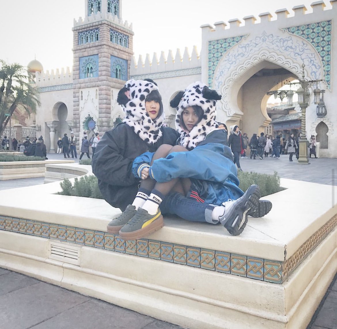 snkprp's tweet photo. @inouesonoko 
みて！！！ずっと好きだった写真5年越しにやってきた！暗くなっちゃったけど！！懐かしい😂😂😂 https://t.co/VZQMnmCcno