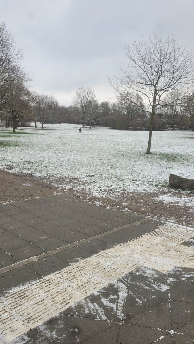 Hallo from Frankfurt am Main!