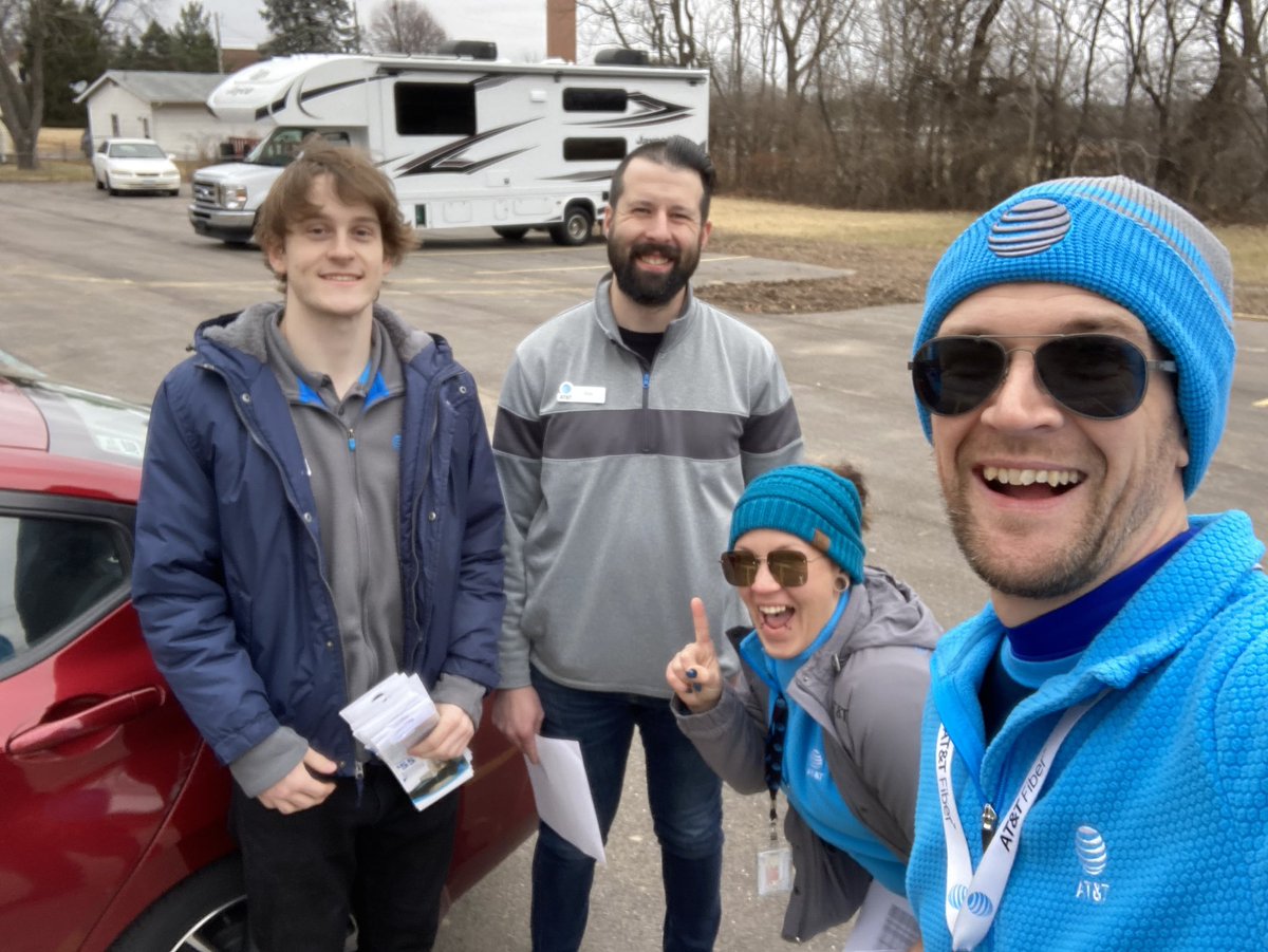 devin_pelkey's tweet photo. Gearing up for a kickoff event this weekend!  We’re coming Foxrun &amp; Rolling Meadows 🤩!  Can’t wait to see you! 
@WesleyKyleNeal @ike_beeze @KattiaS_Ramirez @ElfenLyndsie @AlyssaMoore_12 https://t.co/tDhlpvHKB1