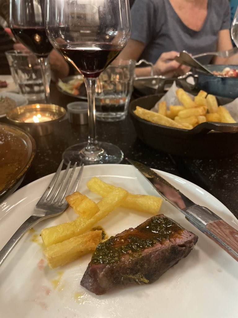 viajaresvivirok's tweet photo. Gran evento en #Madrid para nómades digitales de @visitargentina &amp; @Aerolineas_AR 🇦🇷

Con la compañía de colegas como @Floxie10 @cecisaia @VeroSinmapa @flormaggi_ @manuguija @unviajede2 https://t.co/ZXeTeOnh7e