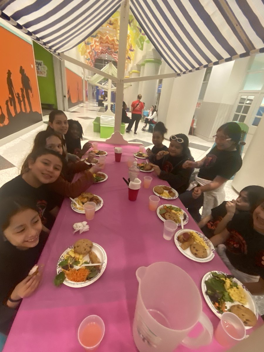 Hilda Alvarado tweet media