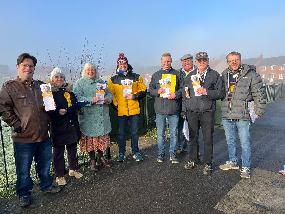 LCM_LibDems's tweet image. Fantastic morning campaigning in Woodthorpe for Graeme Smith.