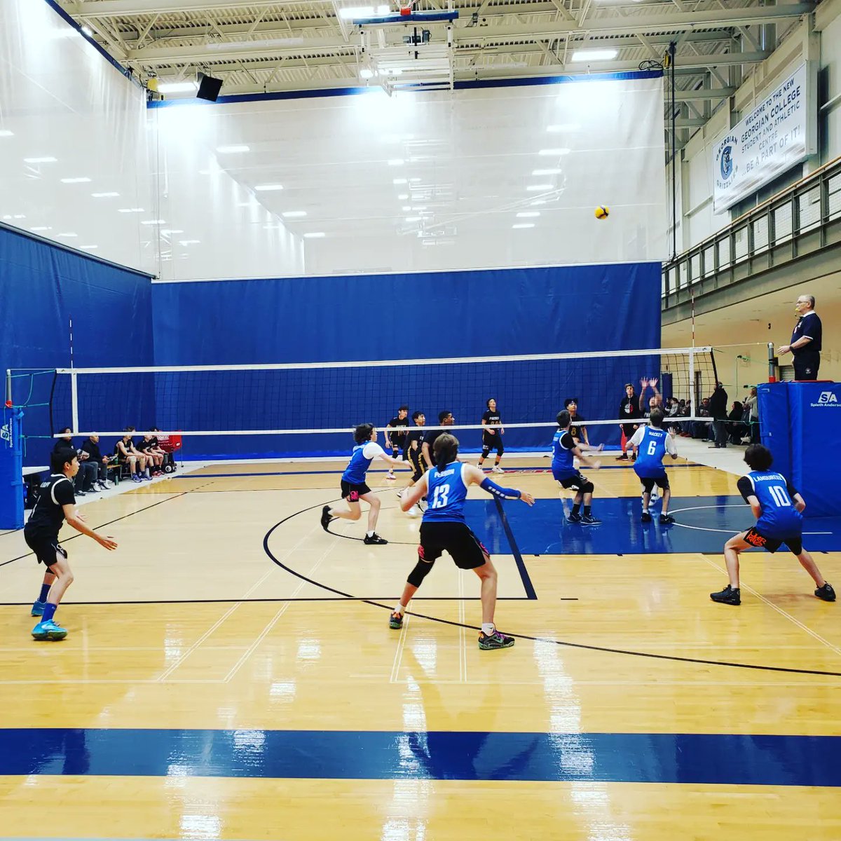 CambrianSarah's tweet photo. Let's go, Overchill! 🏐 https://t.co/iNDv7D39Ud