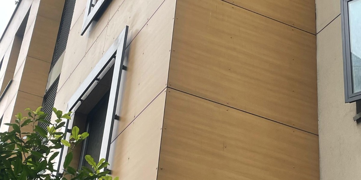 TrespaTweets's tweet photo. Trespaยฎ products are ideal for prolonged exposure. In order to demonstrate the exceptional long-life performance of its panels, Trespa revisted this project completed in 2010. This shows why Trespaยฎ Meteonยฎ remains the right material choise for the future! #thinktrespa https://t.co/jezdwy3S6f