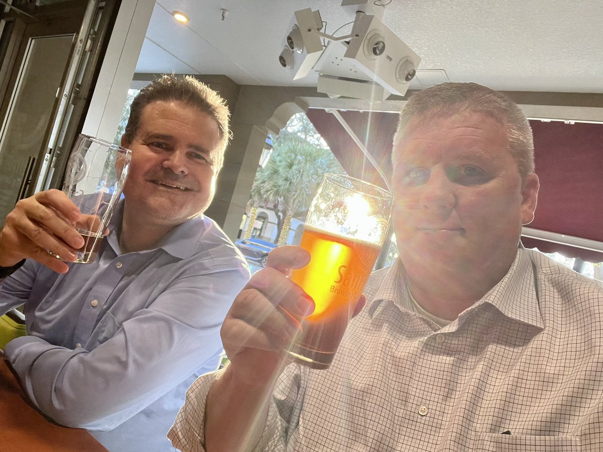4mikeo's tweet photo. Join me in wishing @ThemeParkBeer a happy birthday! We have been friends for 15+ years and (almost) share a birthday. Cheers! 🍺 https://t.co/GuaJGB4Yuc