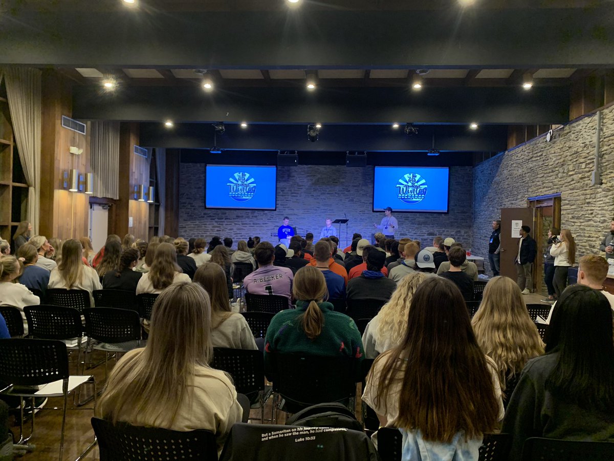 aaronhogue's tweet photo. Last night we kicked off our FCA Winter Recharge retreat! Pray for us! Teaching, fellowship, and competition.  

Seeing these students build community brings me so much joy! https://t.co/zzG7FGPve6