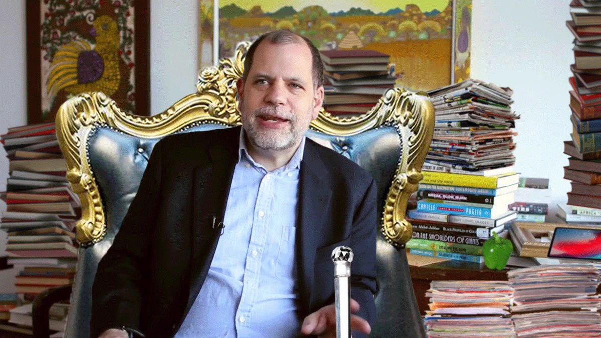 Tyler Cowen getting high on his own supply of books