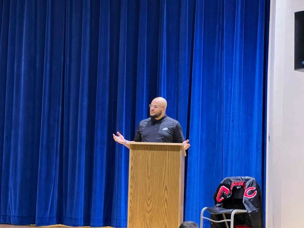 MountStJosephU's tweet photo. After a week of so many amazing events to celebrate MLK, we were excited to host alumnus Ralph Allen who shared his story of the importance of following your dreams and persevering through adversity. Read his story: https://t.co/dFJKvseBO5 https://t.co/D0wnDZZSKD https://t.co/j8N8PukzKI