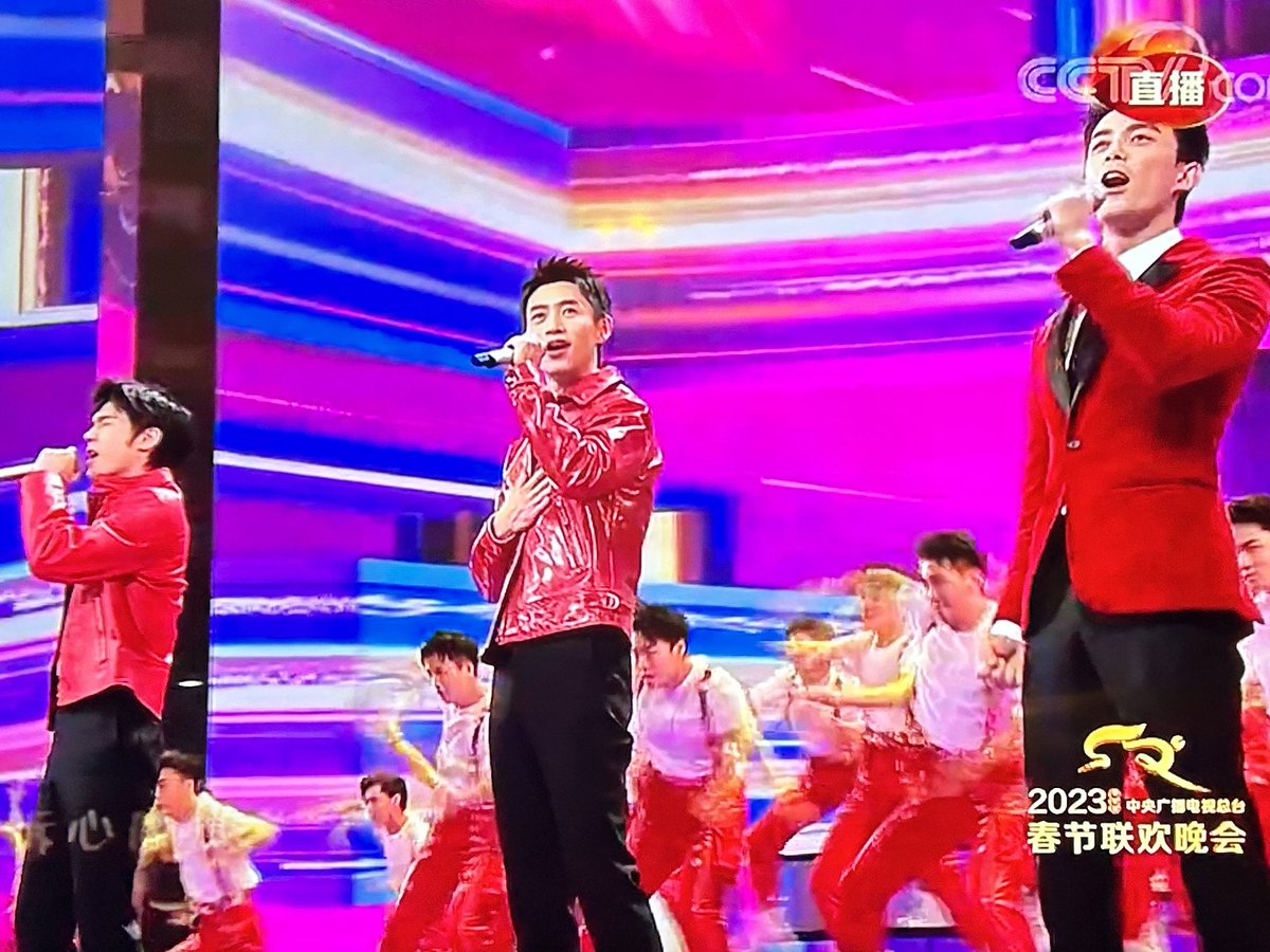 tildelewin's tweet photo. Jag trodde lipsync var förbjuden? Hela chunwan är ju bara lipsync från början till slut? https://t.co/NtfACEfV3W