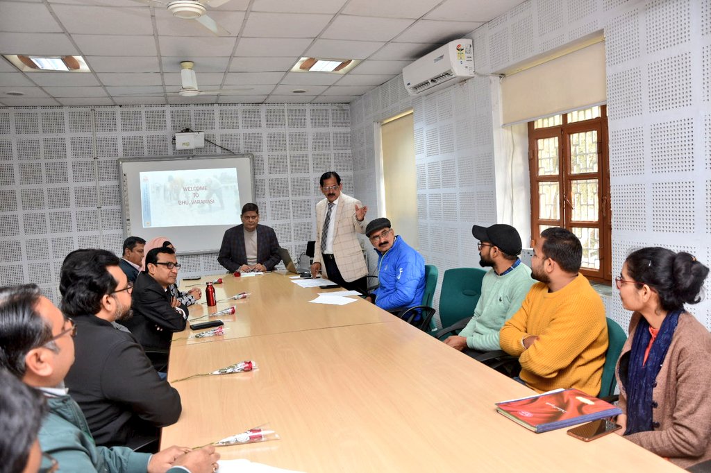 directoragbhu's tweet photo. Today Delegates of Bangladesh  interacted with Prof.  P K Singh and Prof M K singh, Agronomist  under the dynamic leadership of The Director IAS BHU to explore the possibility of  enhancing the Quality of Research and Extension systems of Bagladesh https://t.co/mzqnMyviKi
