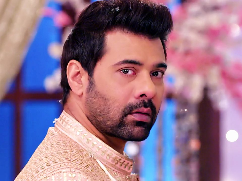 Andrasabe's tweet photo. #ep243 #ShabirAhluwalia #RadhaMohan #MohanTrivedi https://t.co/XXwx1B8trE
