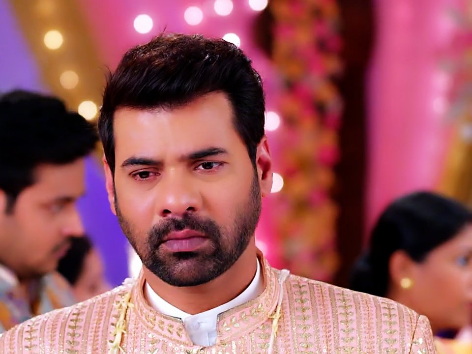Andrasabe's tweet photo. #ep243 #ShabirAhluwalia #RadhaMohan #MohanTrivedi https://t.co/XXwx1B8trE