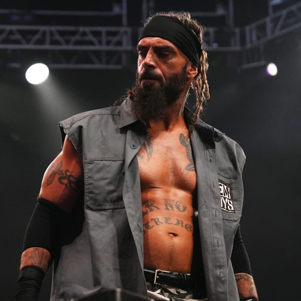 WrestlingNewsCo's tweet photo. Jay Briscoe’s daughter has regained feeling in her lower extremities

https://t.co/kvEfMcCR1M https://t.co/ih12F6bCYi