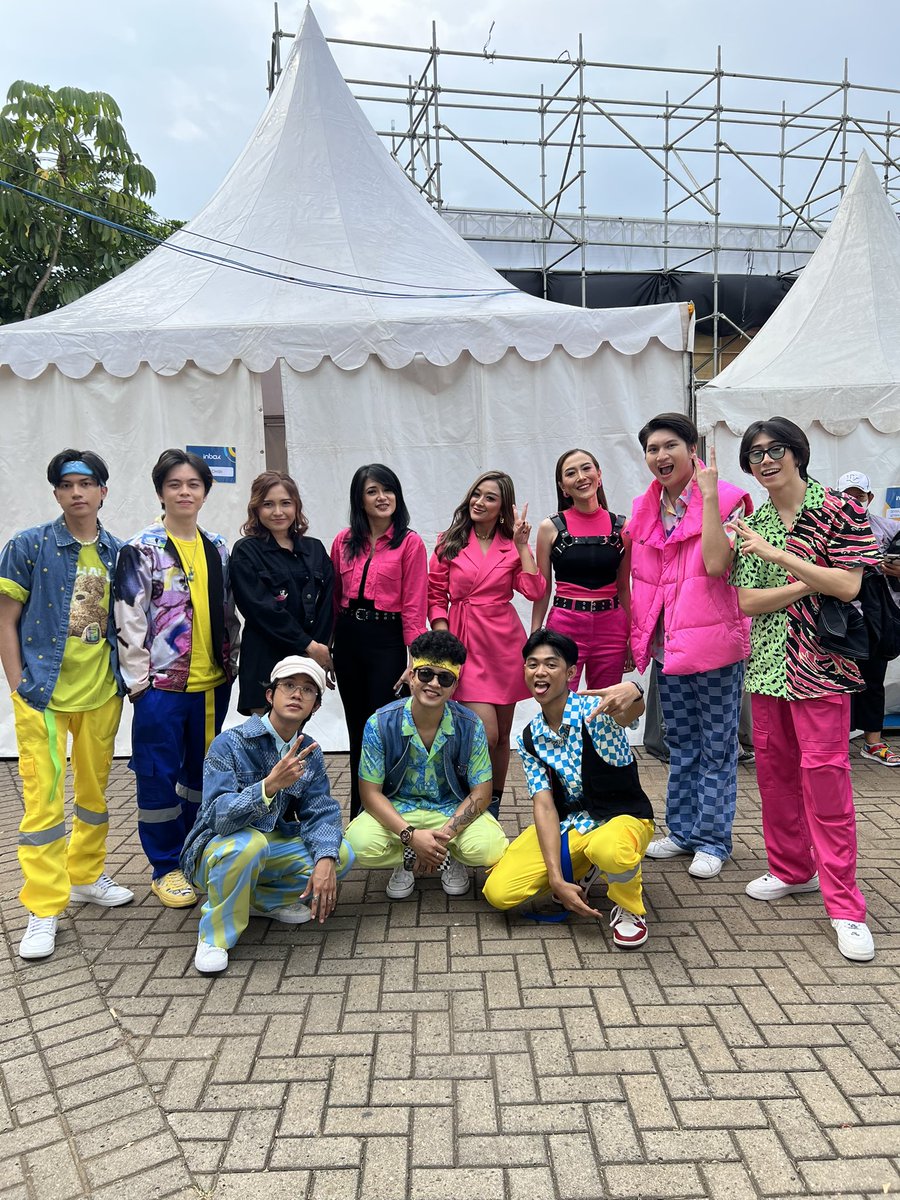 Gliese_SG's tweet photo. #INBOXSCTV Hari ini seru banget! #Gliese #SuperGirlies #supergirliescomeback #IMYSB https://t.co/o7TVswNFaS