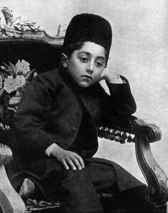 AlirezaDon's tweet photo. @_s0b3r_ هنوز حرکت لاشی بازی ای از خودم ندیدم https://t.co/u9de3Mp0GD