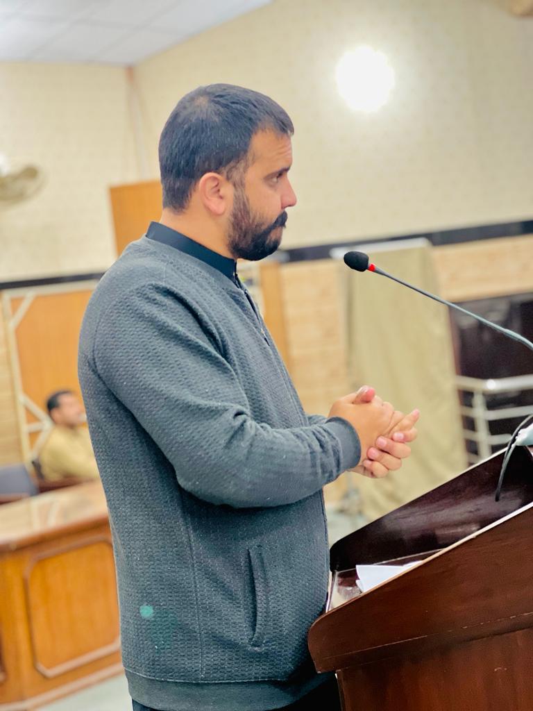 imtiazsoc109's tweet photo. If you want to become a good leader, try to become a good listener first...and @zeeshanhoti
Is a good listener as well.  #OurMinister_ZeeshanHoti https://t.co/RbLXip13Qv