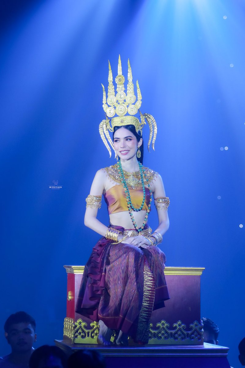 itscharlotty's tweet photo. ขอบใจพวกเจ้าที่มายลโฉมความงามของข้า วันนี้ข้าสวยถูกใจพวกเจ้าหรือไม่ 🤍 https://t.co/HZ5T4nntsU