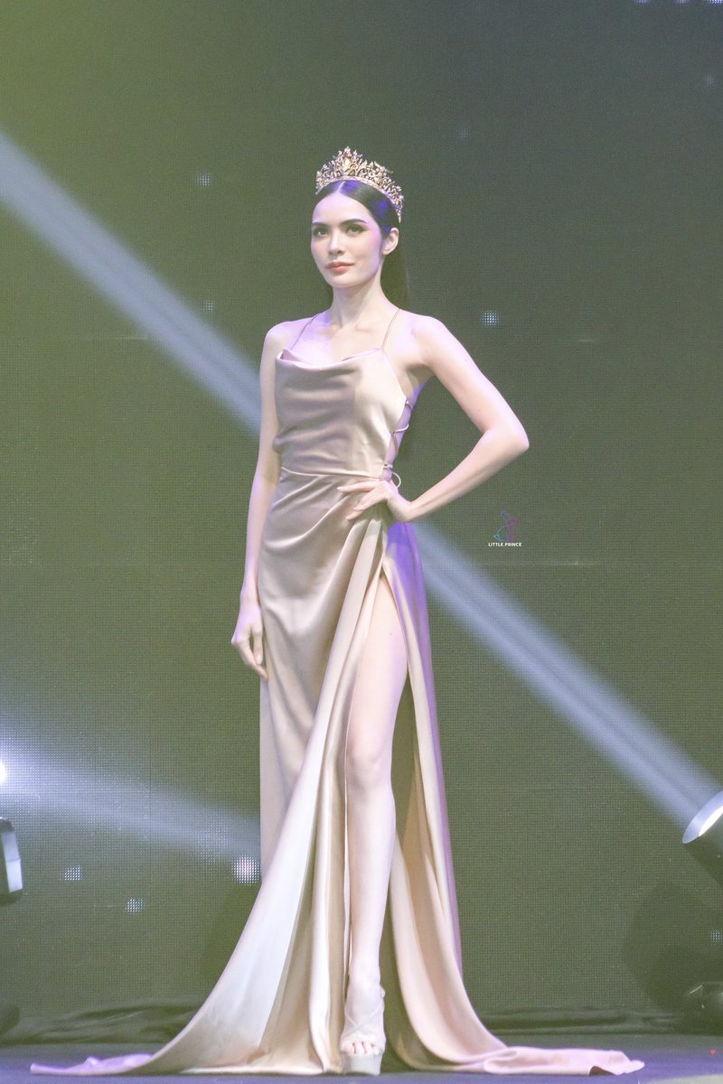 littleprince_21's tweet photo. สวยไม่มีที่สิ้นสุดดดด 😊 แม้จะอยู่ไกลแค่ไหนนน

CHARLOTTE AUSTIN
#FinalMissGrandSisaket2023
@itscharlotty #SmileyofCharlotte ツ
#ชาล็อตออสติน #CharlotteAustin ᙏ̤̫ https://t.co/cMFGSopfs5