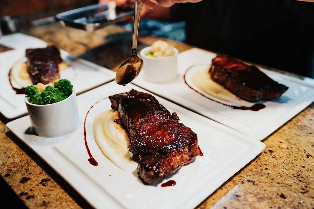 Market2table's tweet photo. Enjoy one of our specialty steaks, your server has the delicious details. Call 407.395.9871 for reservations. https://t.co/5XJPXumgRy