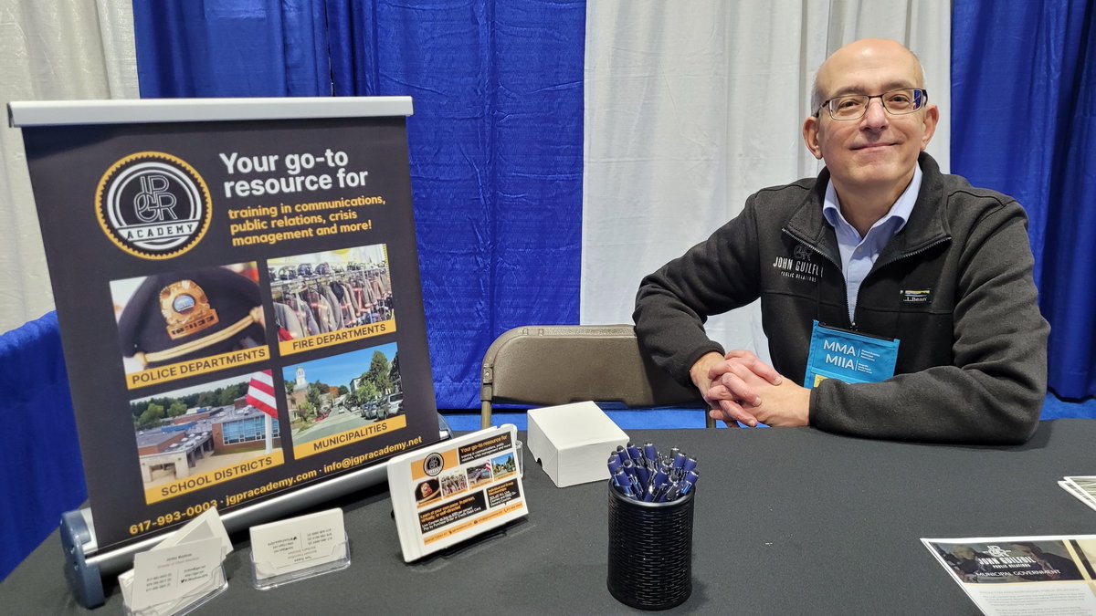 Day 2 at #MassMuni23. Great to see my former <a href="/LowellSun/">The Lowell Sun</a> colleague <a href="/tomzuppa/">Tom Zuppa</a> at John Guilfoyle PR booth.