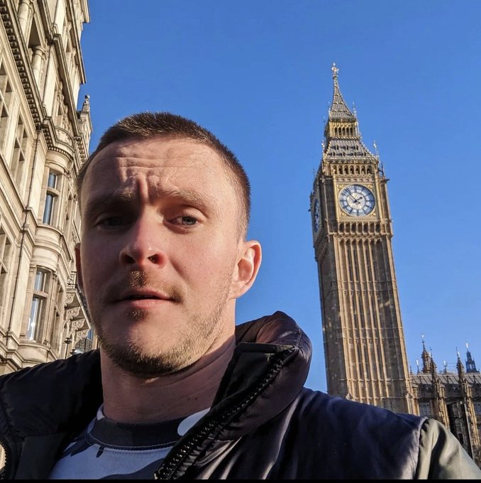 Pig in the city 🐽 Moved to London 👋💂&zwj;♀️🇬🇧 https://t.co/BtgM3bhcQn