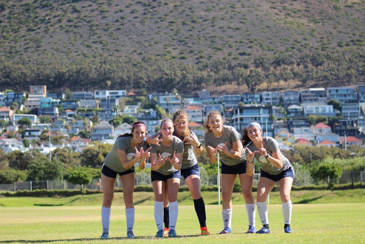sydneyschenk15's tweet photo. A few soccer pictures from our fantastic team trip to Cape Town, South Africa!! Best week of my life 😁 https://t.co/YQgTIvBaQP