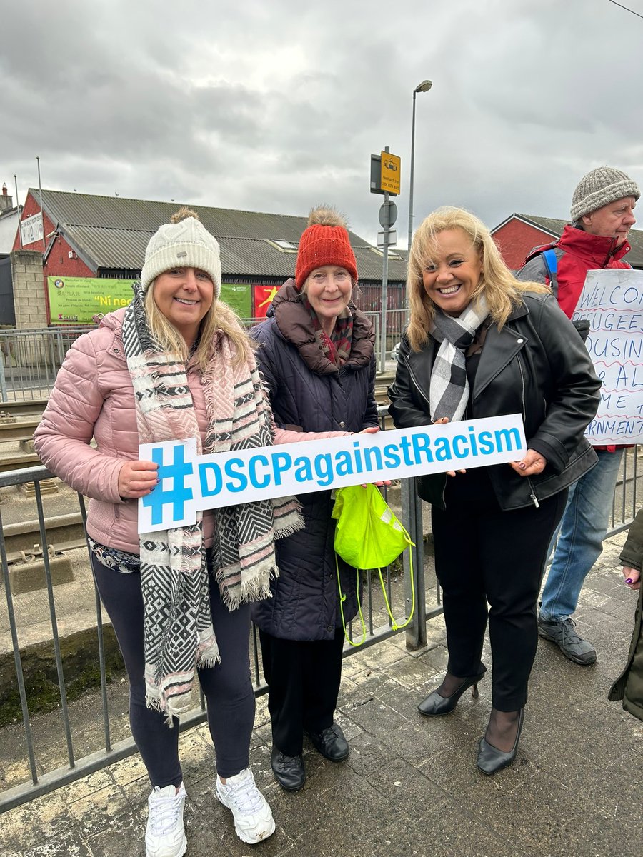 SeeryKearney's tweet photo. Supporting @DrimnaghForAll standing in solidarity with a community that welcomes everyone @unalowry @DynamicDrimnagh @DrimnaghC @TidyDrimnagh @MDrimnagh @FG_DSC  #NoToHate #DSCPagainstRacism #allwelcome #community @SWICDUBNEWS https://t.co/lGJOwdhmpC