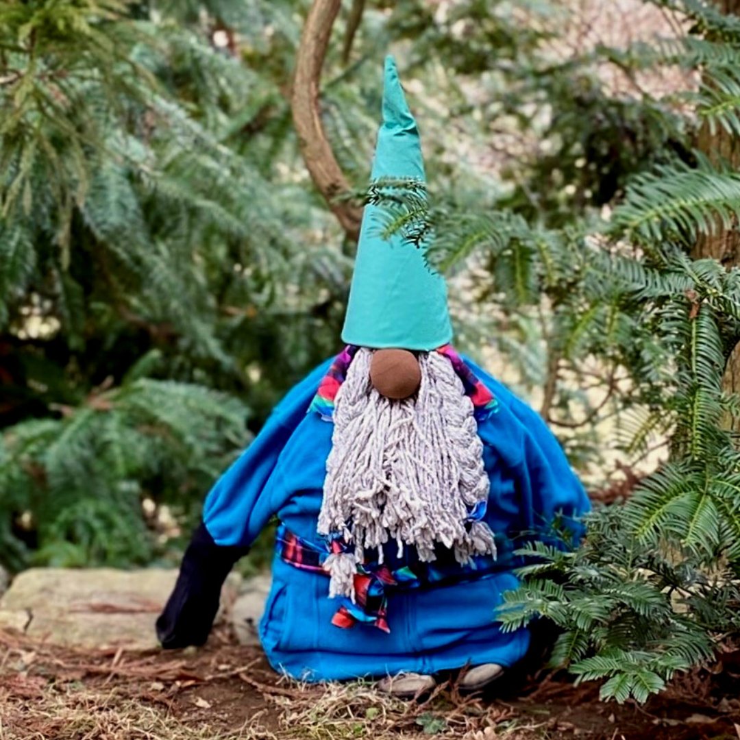 Can you find Wister the Gnome hiding at Tyler Arboretum? Our seasonal Scavenger Hunt is now updated for winter. Come out and find all 4 gnomes and many other winter highlights. Ask about it at the Visitor's Center on your way in! 

#delco #chesco #findinphilly #funinphilly