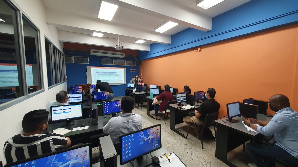 DocenciaUSAP's tweet image. El día de ayer capacitamos a los docentes nuevos del I-2023 en Orientaciones para el Diseño y Desarrollo de Actividades de Aprendizaje en Línea y Diseños de Rúbricas en la plataforma educativa.

@USAPhn #DocenciaUSAP