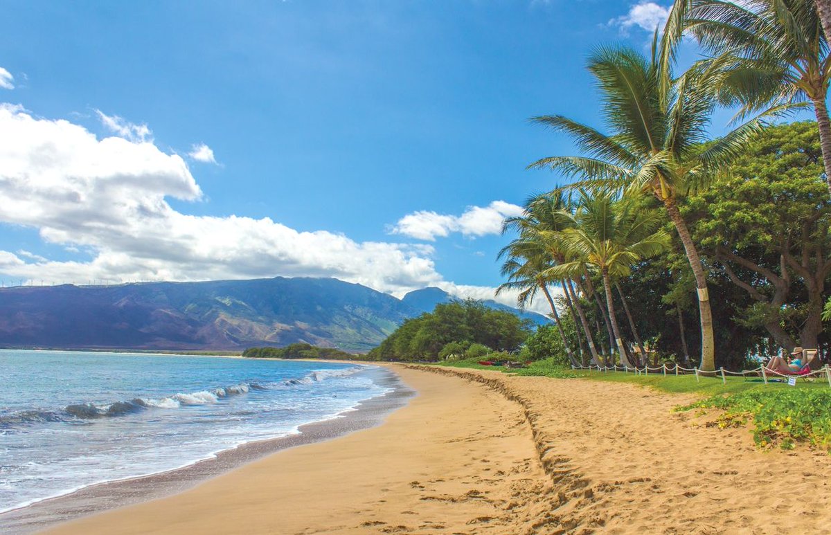 Travelimperiya's tweet photo. Незабываемые закаты можно наблюдать на Гавайях☀️ с острова Мауи🌴 Живописная природа и отличные пляжи🏄 определяют хороший отдых🛥
#гавайи #гавайскиеострова #мауи #Travelimperia #ТревелИмперия #путешествия #туризм #отдых #приключения #travel… https://t.co/oHZWGz0mif https://t.co/tGxeoLnKlt