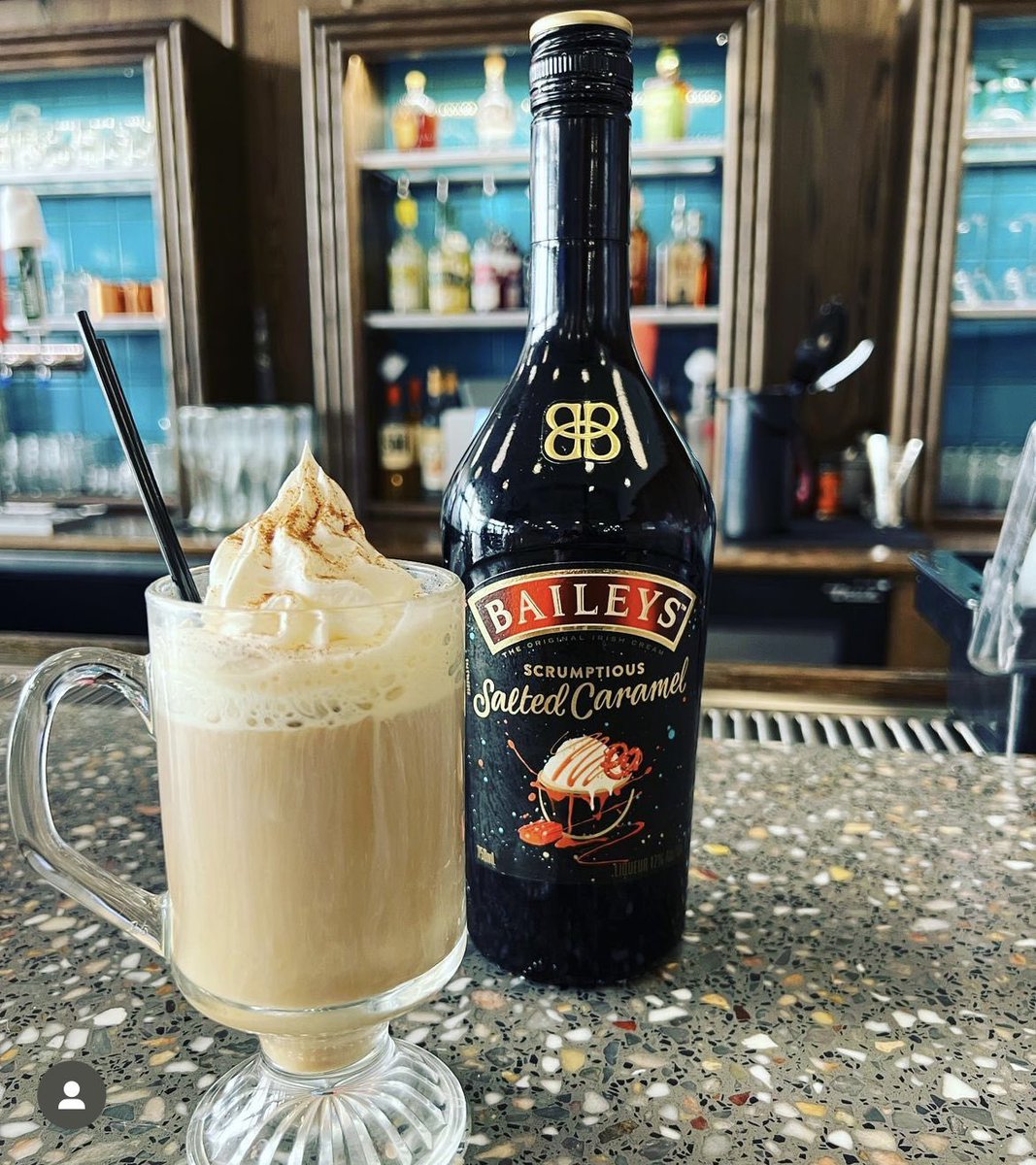Arcade_Memphis's tweet photo. There’s only one way to be salty on a Saturday! Try our morning Irish brew with salted caramel baileys ☕️
Breakfast served all day open 7-3
#ArcadeRestaurant #Memphisfood #Vintage #MemphisTravel #MemphisThingsToDo #Diner #AmericanDiner #MemphisBreakfast #oldestcafe #breakfast https://t.co/PmoY3JMS98