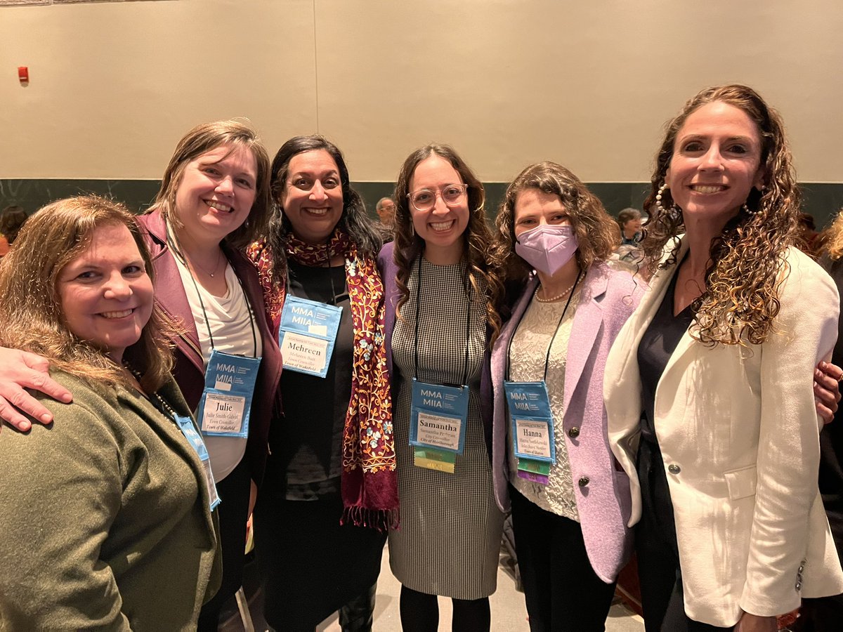 SamforMarlboro's tweet photo. @massmunicipal conference 2023🎉 Great to be back in person to see my incredible colleagues! I am incredibly lucky to serve the City of Marlborough in my second term. #massmuni23 

Congrats to our new AG @AndreaForAG and new State Auditor @DianaDiZoglio - fellow @EmergeMass alum! https://t.co/SPfq2Tnxw4