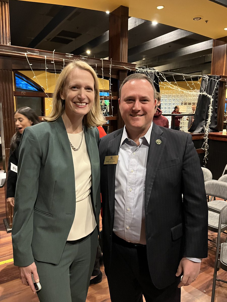 RySpiegel's tweet photo. Happy to join you there to highlight the important financial empowerment programs in our community, and to welcome Comptroller @BrookeELierman for her first official visit to Montgomery County right here in @GburgMD! #FinancialEmpowerment #VITA #TheGMV #EquityCenter #EITC https://t.co/0fzXBWS6SQ