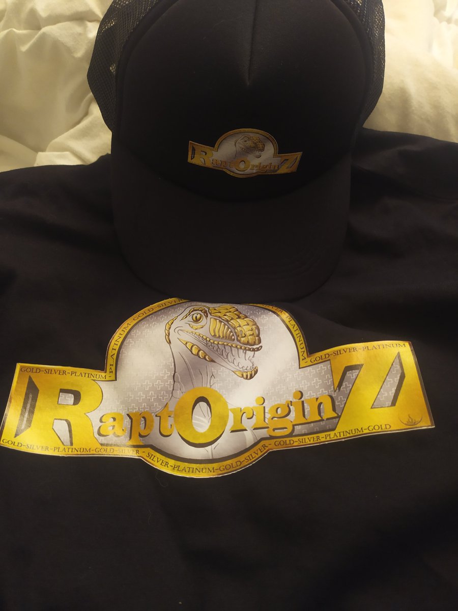 PauLeandi's tweet photo. From digital 💻to physical🪙
I burned all this beautiful NFTs collection and received my gold at home. Thanks very much @RaptOriginZ  @GetKalao @joepegsnft @opensea 
#Raptoriginz #Spaceraptoz #nfts #NFT #Avalanche #AVAX #Crypto https://t.co/qy8KY9XMuw