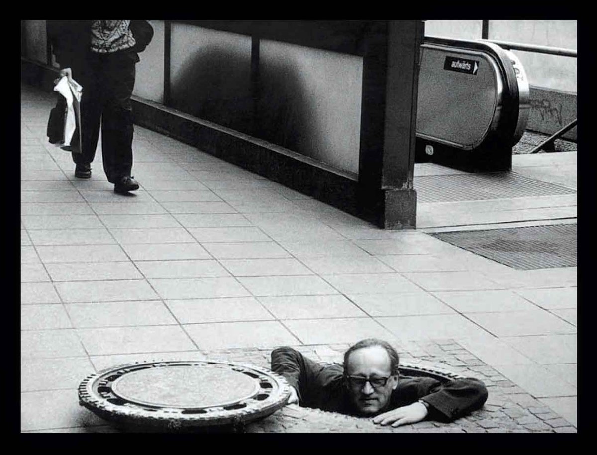 ineffigie1's tweet photo. @M_M_R_21 Heiner Müller, 1990 © Joseph Gallus Rittenberg. https://t.co/D9gBcWEoir