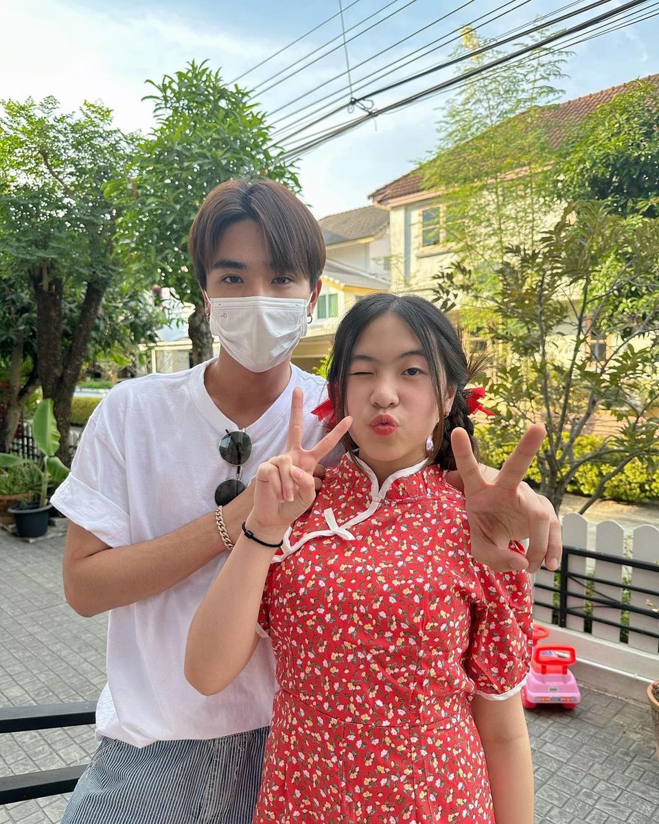 MakeMacan's tweet photo. #KDPPE
#PerthTanapon 

Then                          Now https://t.co/stwhmhxBXx