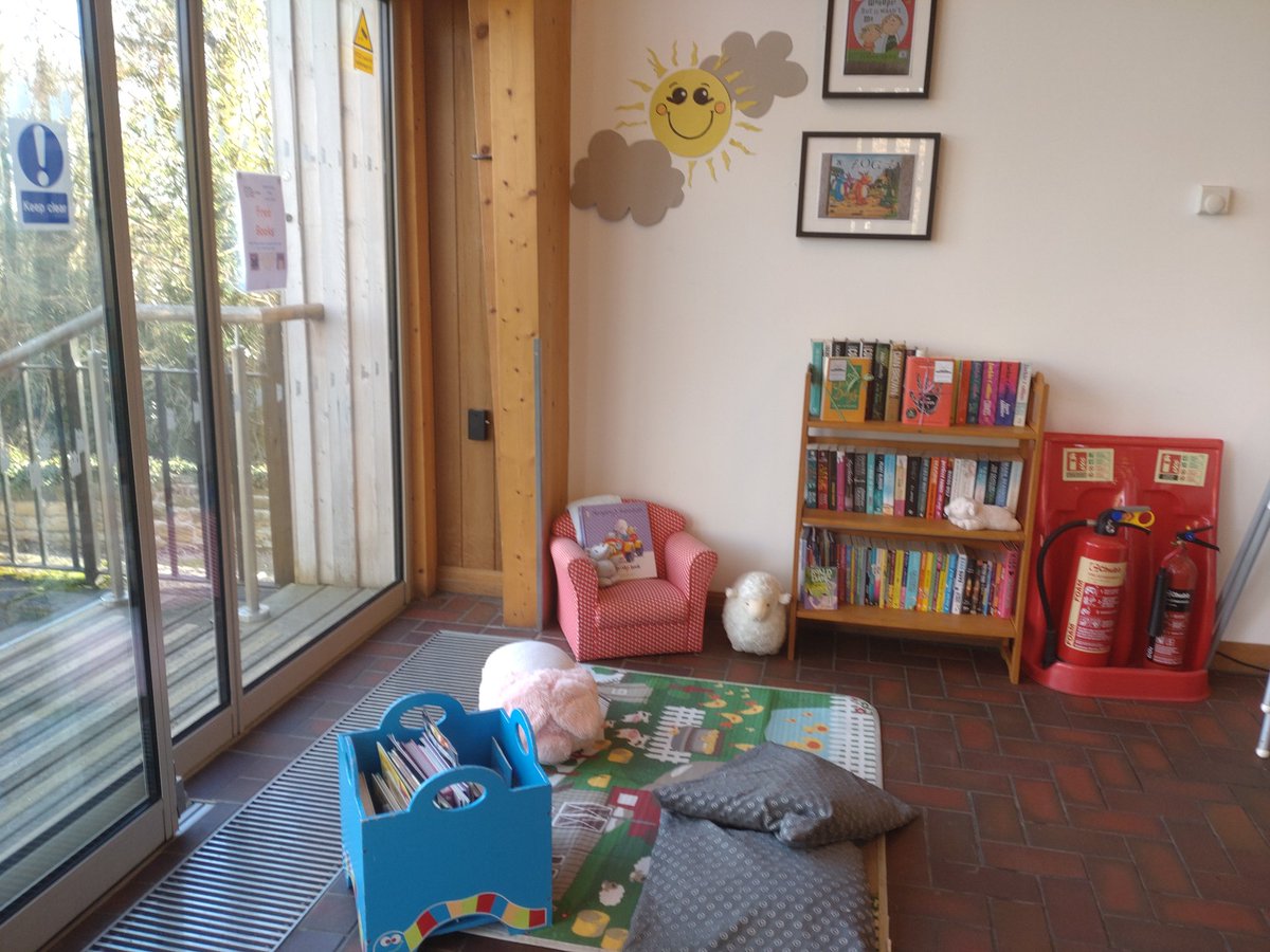 Pontefract Reads tweet media