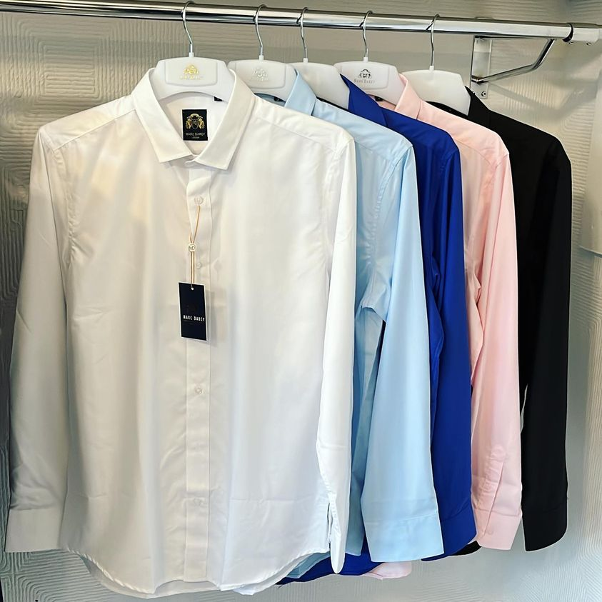 Shop Marc Darcy Shirts at our Morpeth store! 
In a range of colours &amp; top notch quality✅
In store &amp; online 💻 >>hotspur1364.co.uk/search/carter-…

#shoplocal #shopmorpeth #shopalnwick #menswear #mensclothes #mensfashion #gant #menssuits #shopnorthumberland #northumberland #morpeth