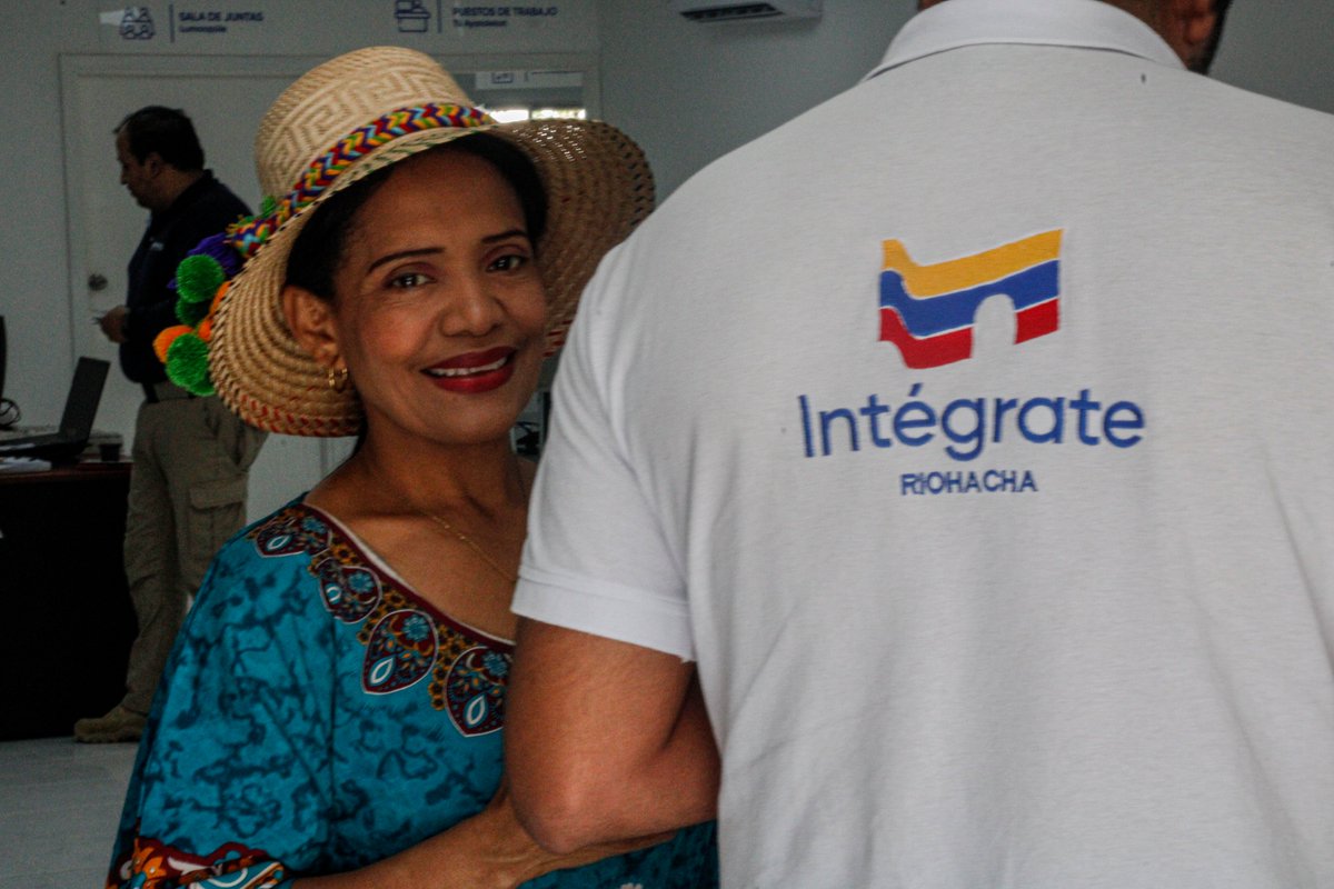 OIMColombia's tweet photo. 🤝 En Riohacha inauguramos el #CentroIntegrate. Un lugar en el que refugiados y migrantes 🇻🇪, retornados y comunidades de acogida 🇨🇴, encontrarán una amplia oferta de servicios institucionales del gobierno local para atender sus necesidades. https://t.co/8mg0SAVOeY
