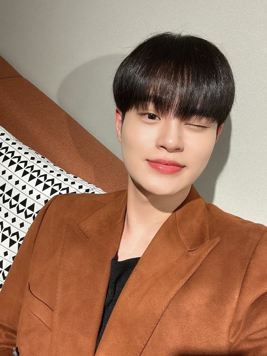 x_nurika's tweet photo. @AB6IX_MEMBERS [180123] "#ItsADream Bugün de harika bir rüya gördüm~💕
ABNEWlarla birlikte olabilmem için uzun zaman sonra böyle boşluk yarattığınız için teşekkür ederim 🙏🏻❤️"

#AB6IX #에이비식스 #전웅 #김동현 #박우진 #이대휘 @AB6IX @AB6IX_MEMBERS https://t.co/zgDNudrWnX