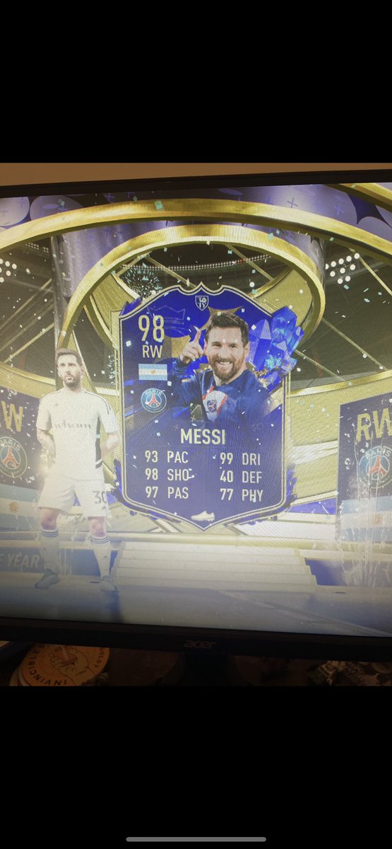 alexwright_13's tweet photo. @Piquelme21 Packed yesterday, tradeable 👌🏼👌🏼 https://t.co/aFLa2kVWEL
