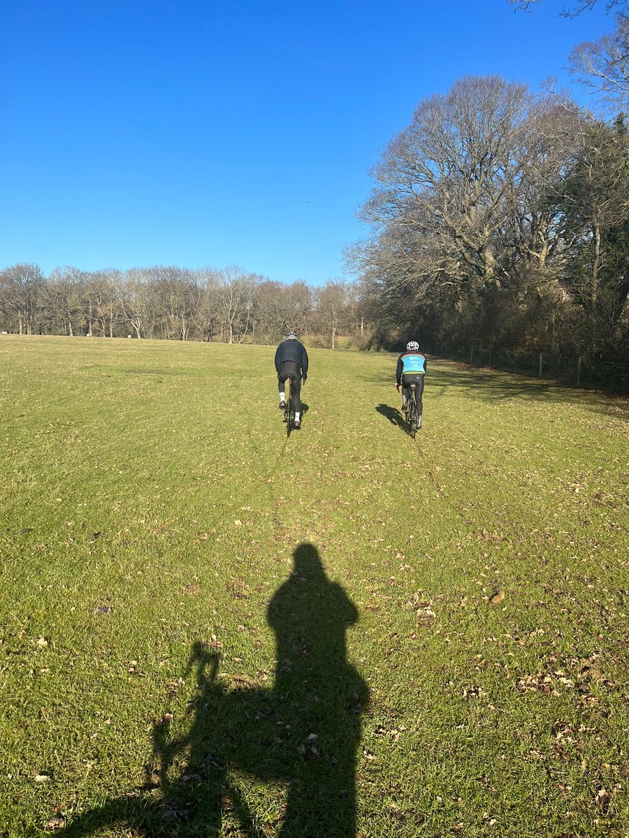 We went a bit off piste on our ride out to Kent this morning! Beautiful day for it though. ⁦@ClubPeloton⁩ #cycletoMIPIM