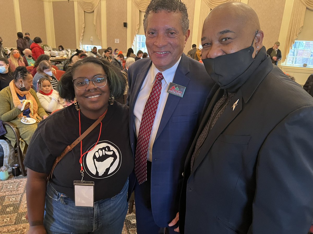 justicepgh's tweet photo. Good morning Summiteers!!! We are all at the @pghseminary and the classrooms are buzzing with intense communication! Hope to see you if you can make it! The 25th Pittsburgh Racial Justice Summit has engaged!! #prjs2023 #racialjustice #pittsburgh https://t.co/EGJSwC5AF7