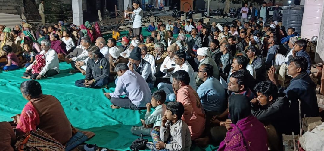 #TDO Rajula દ્વારા મોરંગી ગામે રાત્રી ગ્રામસભાનુ આયોજન કરી ગ્રામજનોને પડતી મુશ્કેલીઓ/રજુઆતો સાંભળી તેનુ સ્થળ પરજ નિકાલ કરવામા આવેલ &amp; આરોગ્ય સહિતની વિવિધ યોજાઓની સમજણ પણ આપવામા આવી
<a href="/pkumarias/">Pankaj Kumar</a> <a href="/vmittra/">VIPUL MITTRA</a> 
<a href="/mdnhmgujarat/">Mission Director,National Health Mission,Gujarat</a> <a href="/CollectorAmr/">Collector & DM Amreli</a>
<a href="/ddoamreli/">DDO Amreli</a> <a href="/SdmRajula/">SDM RAJULA</a> <a href="/AmreliHealth/">Health Department Amreli</a> <a href="/ArunKumar23302/">Dr Arun Kumar Singh</a>