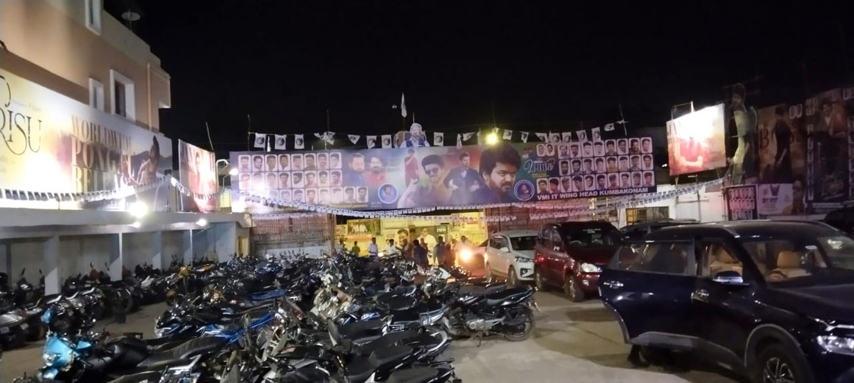 vasutheatre's tweet photo. Housefull 🔴
Housefull 🔴
Housefull 🔴
Sky high demand for #Varisu #VAriSUatVASU https://t.co/8aGJj0MhgX