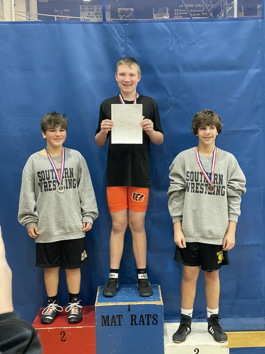 A lot of hardwear won at Battle of the Pines in Lakewood this morning! <a href="/TreenScience/">Mr. Treen</a> <a href="/bengalpride67/">John Germano</a>