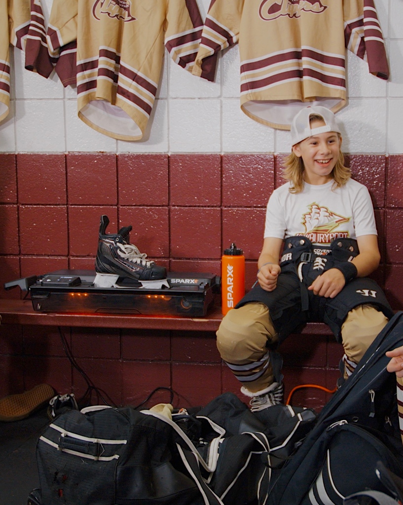 Sparxhockey's tweet image. It's all smiles when you know your edges are on point. #OwnYourEdge