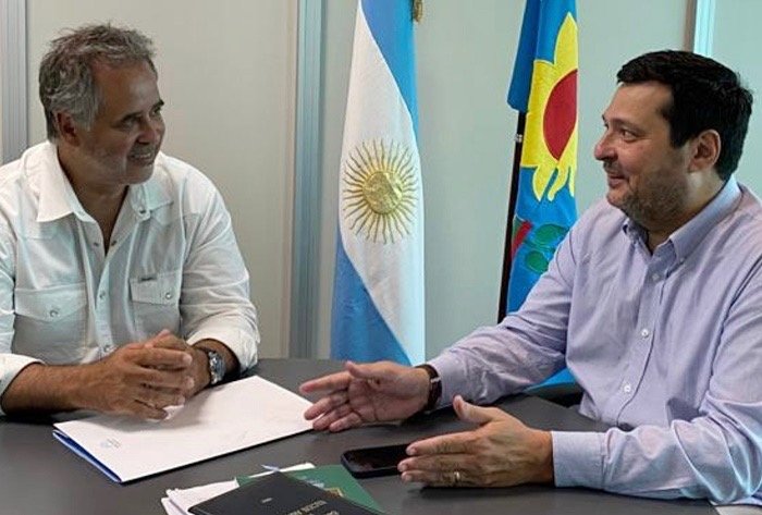 Alejandrovieyra's tweet photo. Encuentro con el Diputado Nacional Alejandro @TOPOarg “El Campo y las Pymes necesitan respuestas concretas”. https://t.co/WmJf44OMow https://t.co/B3Kw1c12A7