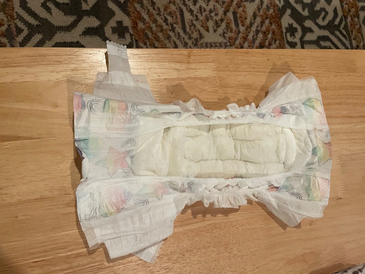 Diaper6662's tweet photo. Found an rainbow hearts diaper. The first one and like this pee diaper. 

Check the picks. https://t.co/6lXFKXM2Ah