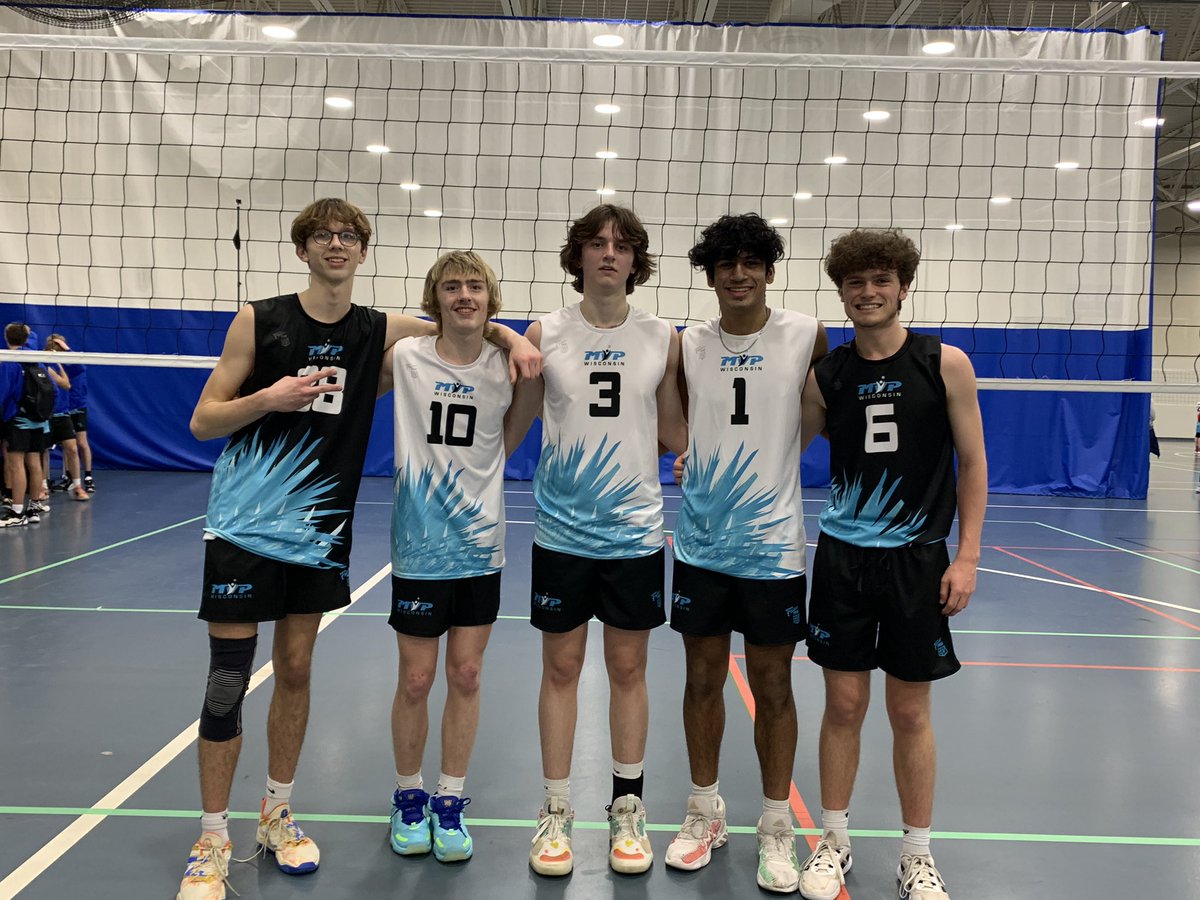 Busting ours to kick yours. MVP17s Blue and Silver. #WaukeshaFusion2023